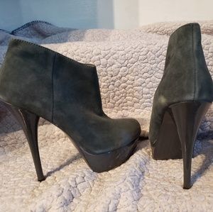 Faded navy blue heels